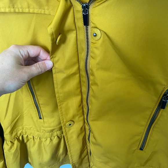 Zara Mustard Yellow Jacket with Ruffle Hem - Picture 6 of 14